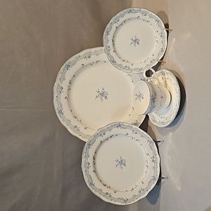 New Noritake River James 9413 5 Piece Place Setting
